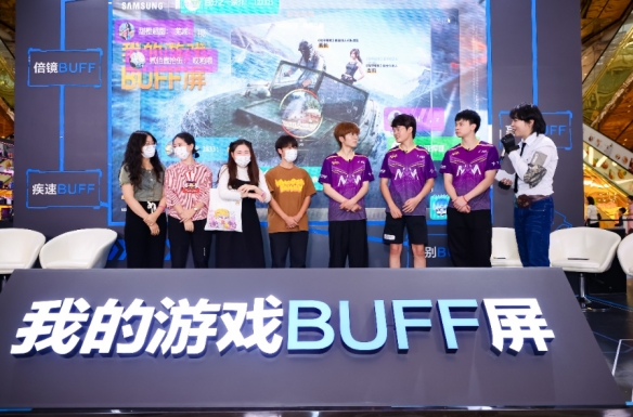 三星游戏电视“我的游戏BUFF屏”快闪店空降成都