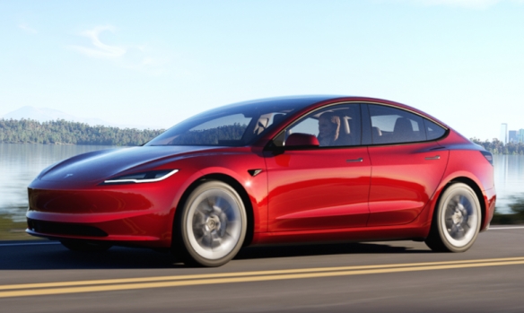 特斯拉Model3焕新版开售：后轮驱动版售价25.99万元起