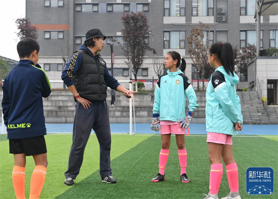 天立教育泸州天立春雨学校，积极助力大凉山孩子体育梦想