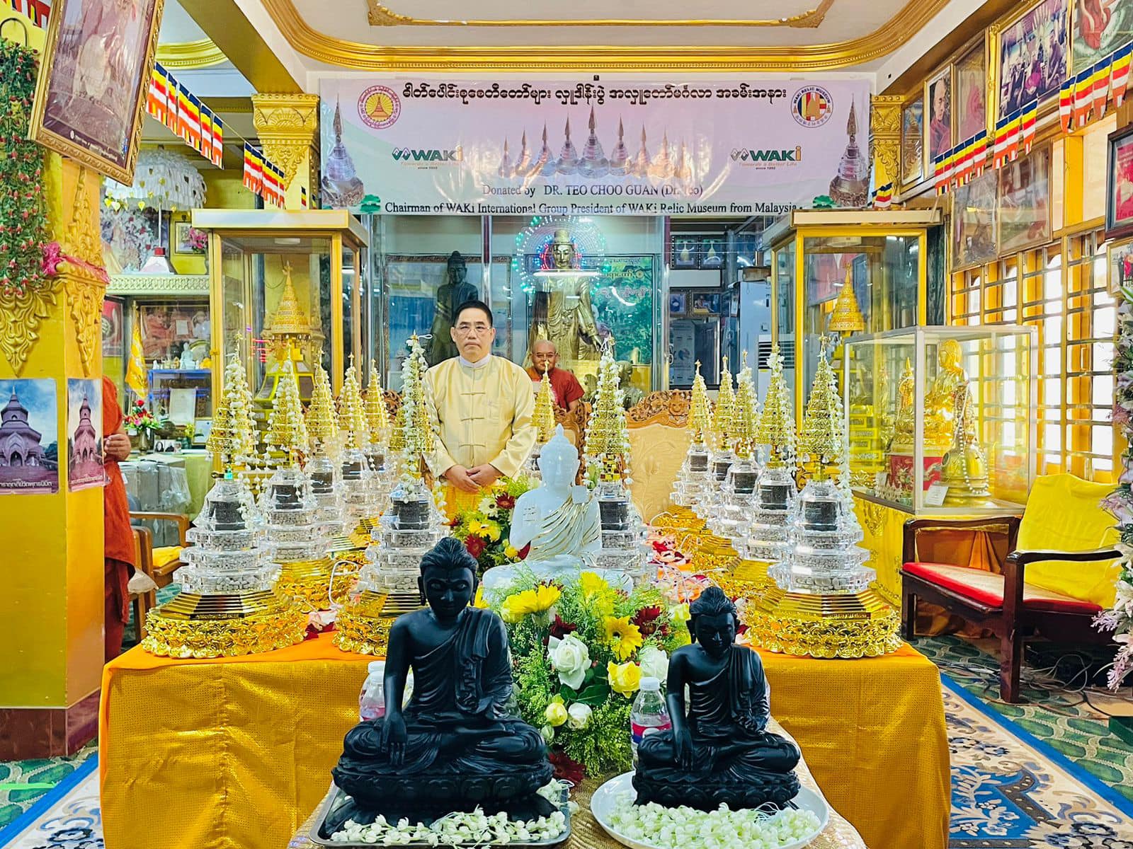 马来西亚华琪舍利子博物馆与缅甸波罗蜜寺一起举办迎接及供奉释迦摩尼佛与佛陀弟子舍利子的华琪舍利塔仪式