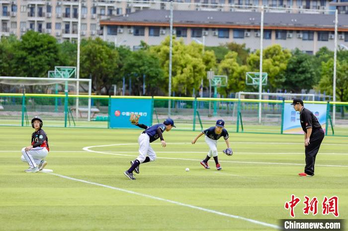 （台海观澜）台湾青少年棒球队赴闽 暑期两岸体育交流火热